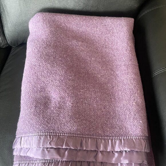 Lavender Throw Blanket - Picture 5 of 5
